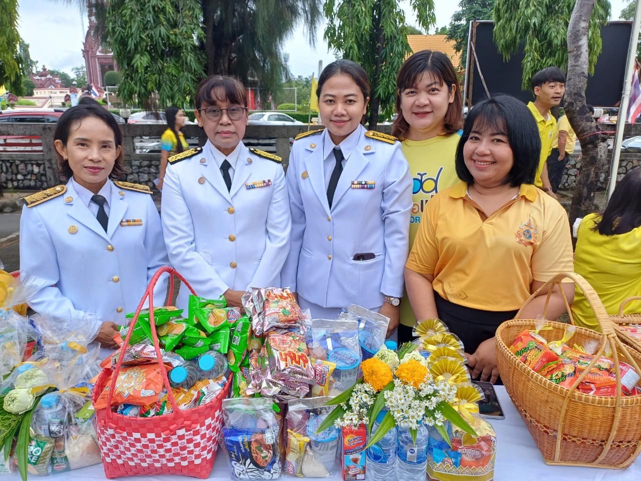 ร่วมกิจกรรมเฉลิมพระเกียรติพระบาทสมเด็จพระเจ้าอยู่หัว