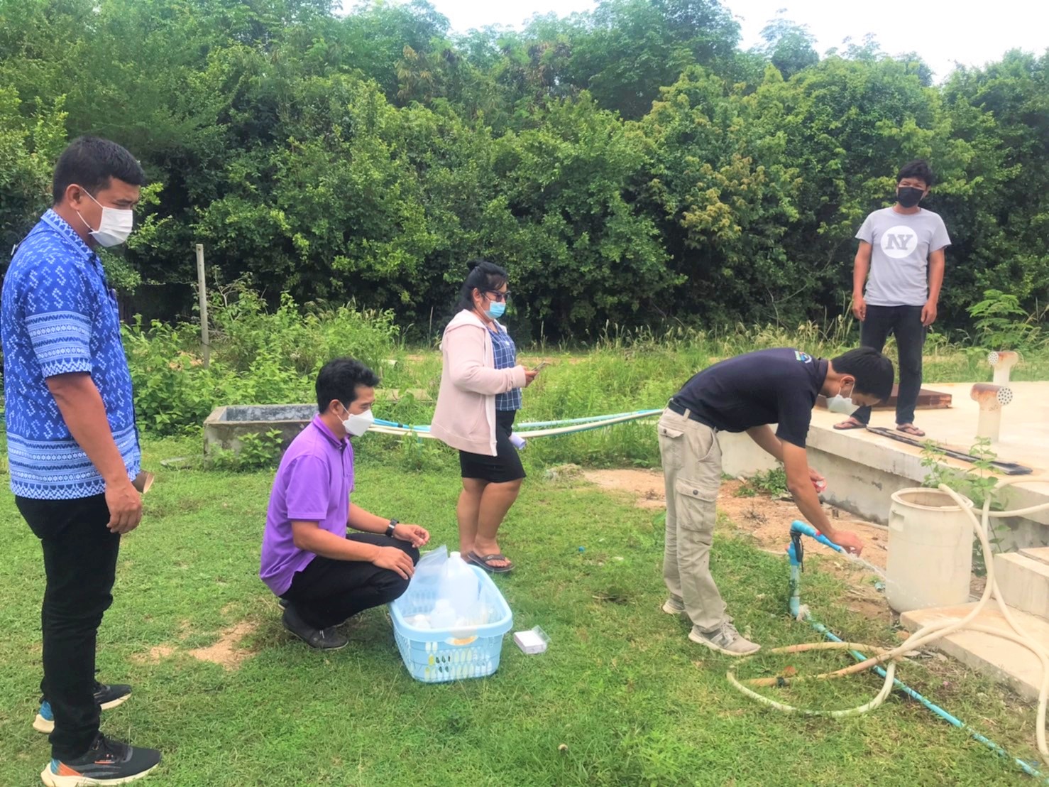 สำรวจคุณภาพน้ำและเก็บข้อมูลระบบน้ำประปาตำบลคลองวาฬ ร่วมกับสำนักงานสิ่งแวดล้อมภาคที่ 8