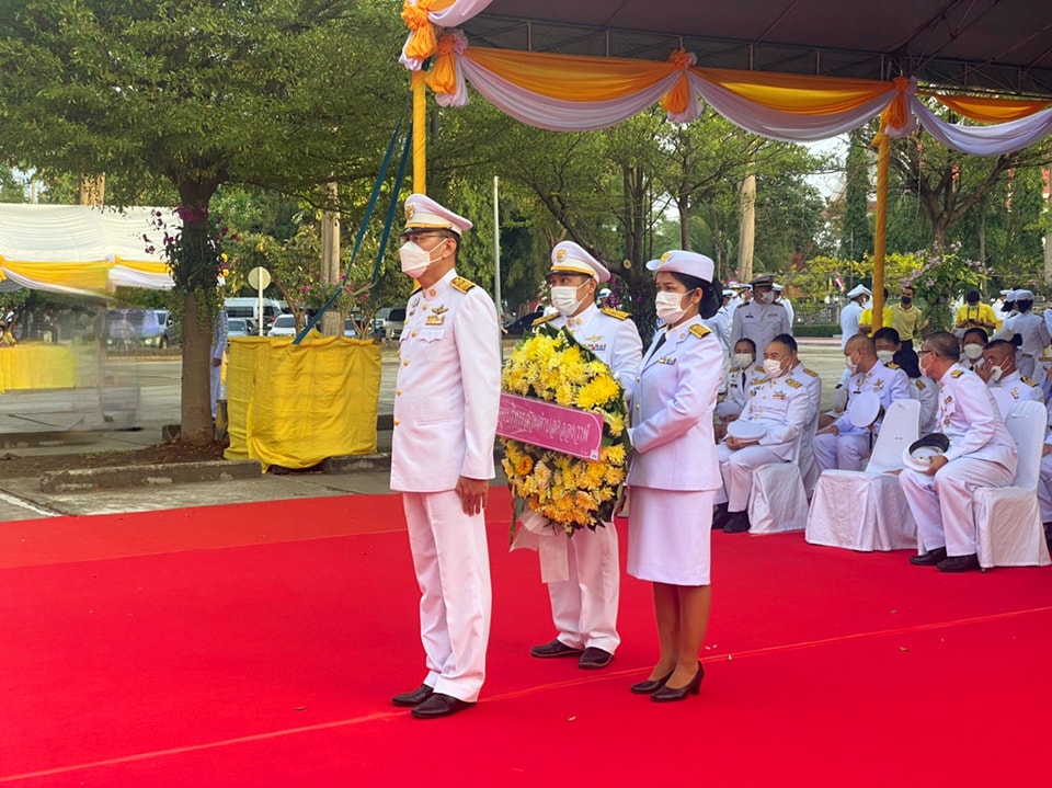 พิธีวางพวงมาลา เนื่องในวันคล้ายวันสวรรคตพระบาทสมเด็จพระบรมชนกาธิเบศร มหาภูมิพลอดุลยเดชมหาราช บรมนาถบพิตร