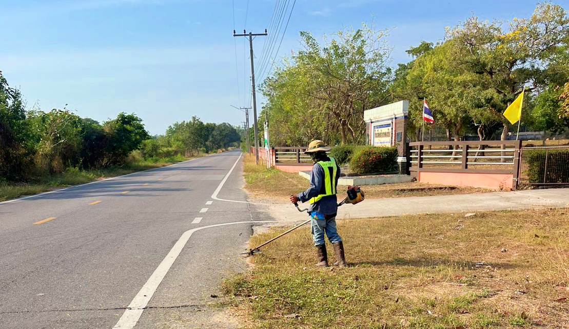 ปรับปรุงภูมิทัศน์สายหน้าโรงเรียนบ้านหนองหิน-นาสร้าง หมู่ที่ 2 บ้านหนองหิน