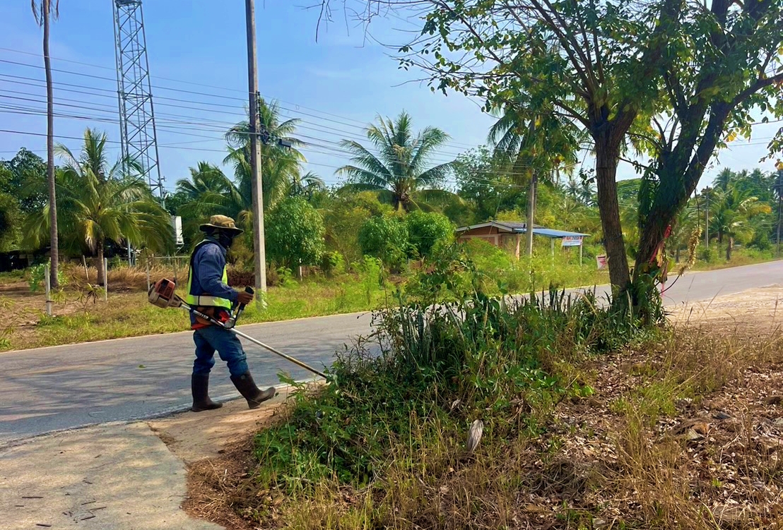 ปรับปรุงภูมิทัศน์ซอยสมหมาย ซอยบ้านอาจารย์เอ และสายหนองหอยตอนล่าง หมู่ที่ 3 บ้านทางหวาย